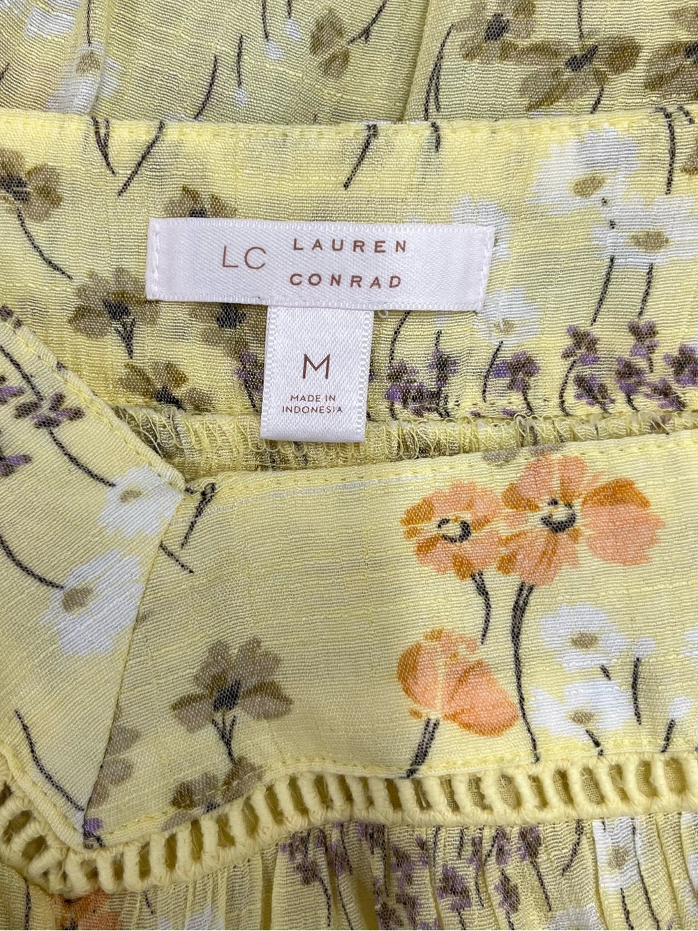 LC Lauren Conrad blouse size medium - Picture 6 of 8